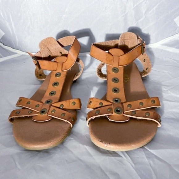 Coconuts by Matisse Brown Leather Slingback Sandal Metal Rivets Women's 7.5 M - Picture 2 of 11